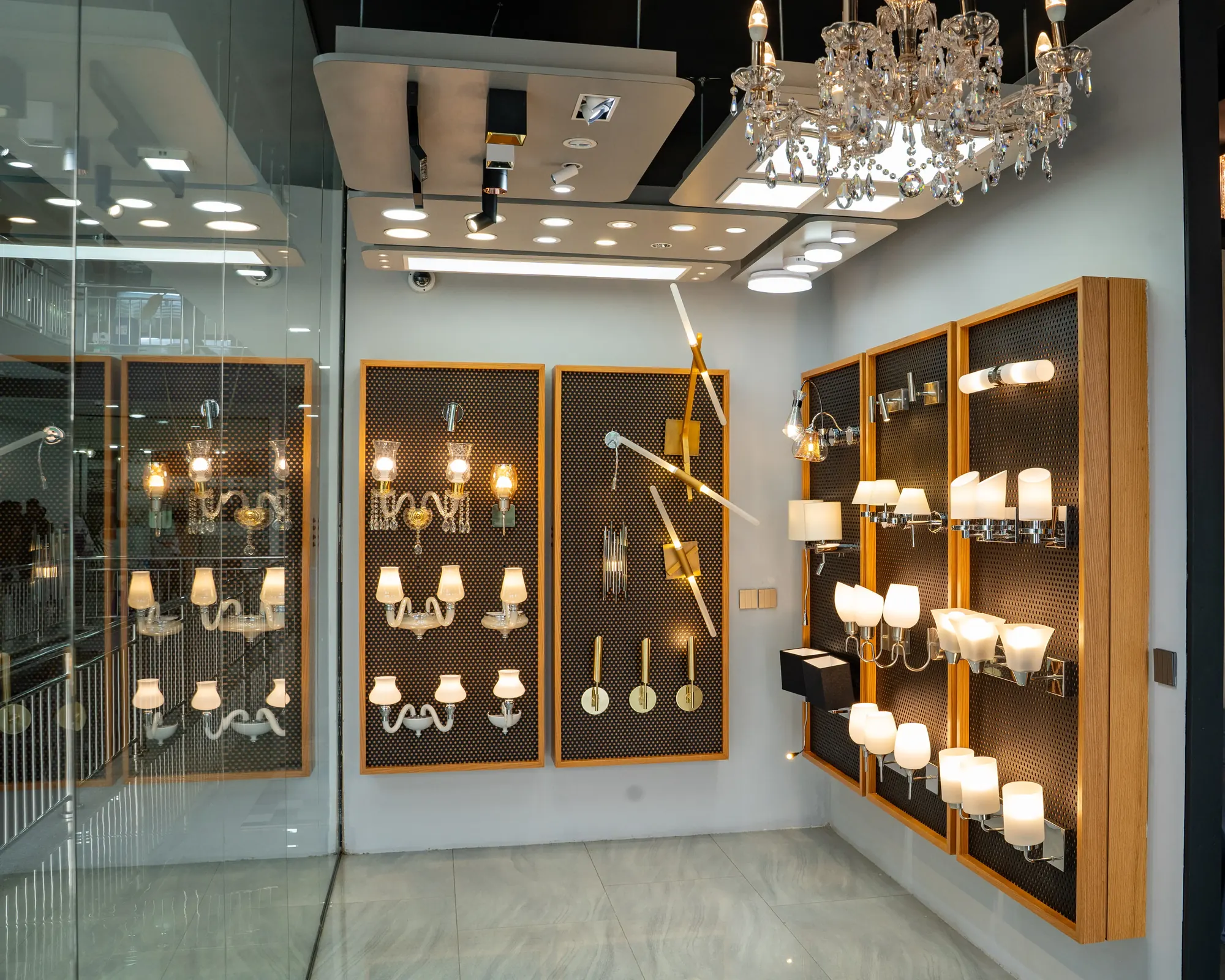 Showroom wall of wall lights and chandeliers